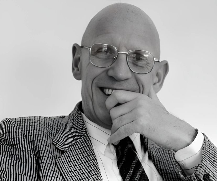 MICHEL FOUCAULT